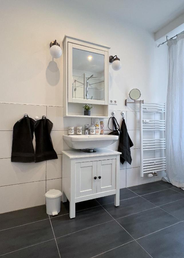 Modernes Studio Appartement Mit Leseecke Gernsbach Zewnętrze zdjęcie